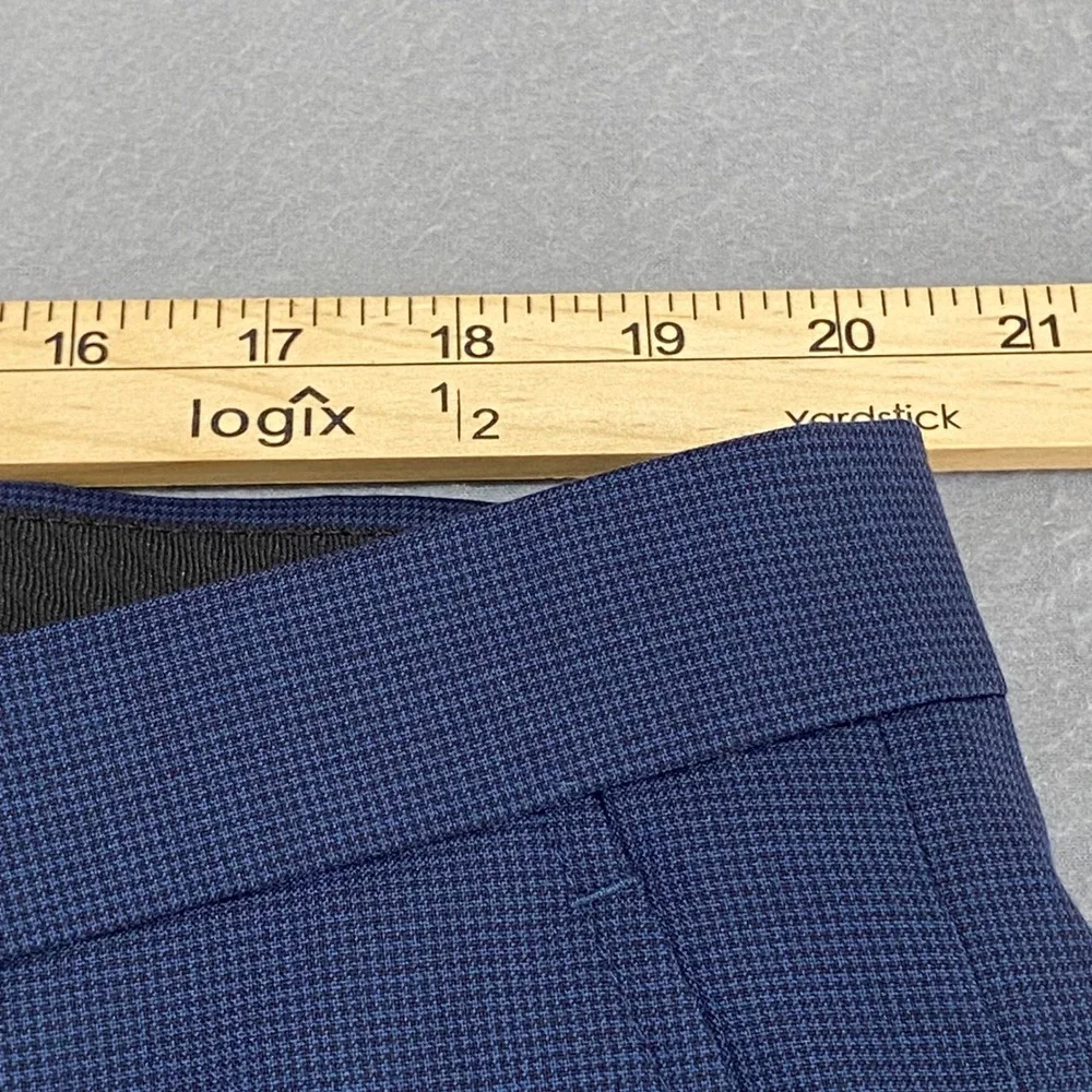 Jos A Bank Traveler Suit Mens 44S 38W Navy Blue 100% Wool Tailored Fit 2 Piece